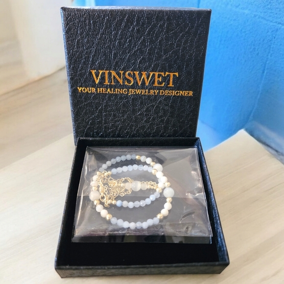 Layered Ankle Bracelets for Women Dainty 18k Gold Plated Anklet - Picture 5 of 6